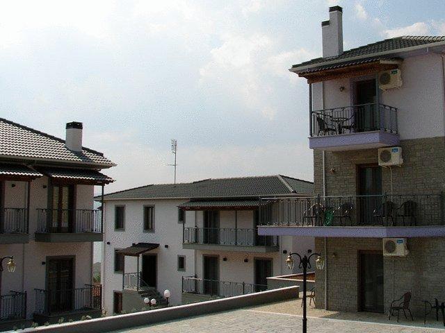 Amfithea Hotel Ioannina Exterior photo